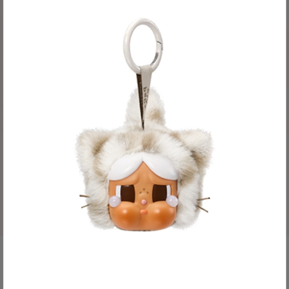 🤍POP MART CRYBABY Vanilla Cutie Wild But Cutie Series - Vinyl Plush Pendant